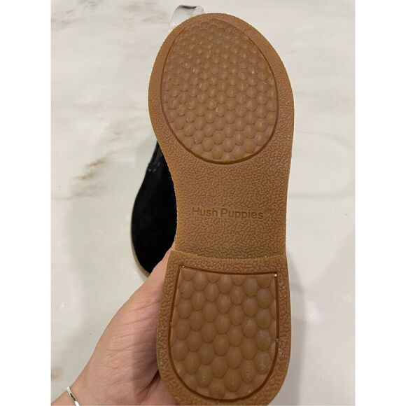NWOB Hush Puppies Slip On suede shoes size 6 - Picture 4 of 6
